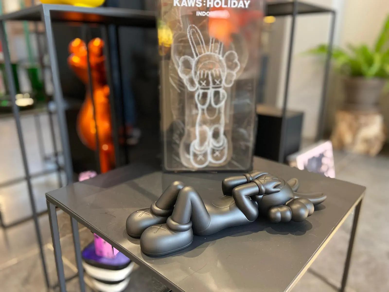 KAWS - Holiday Indonesia - Black | The Arts