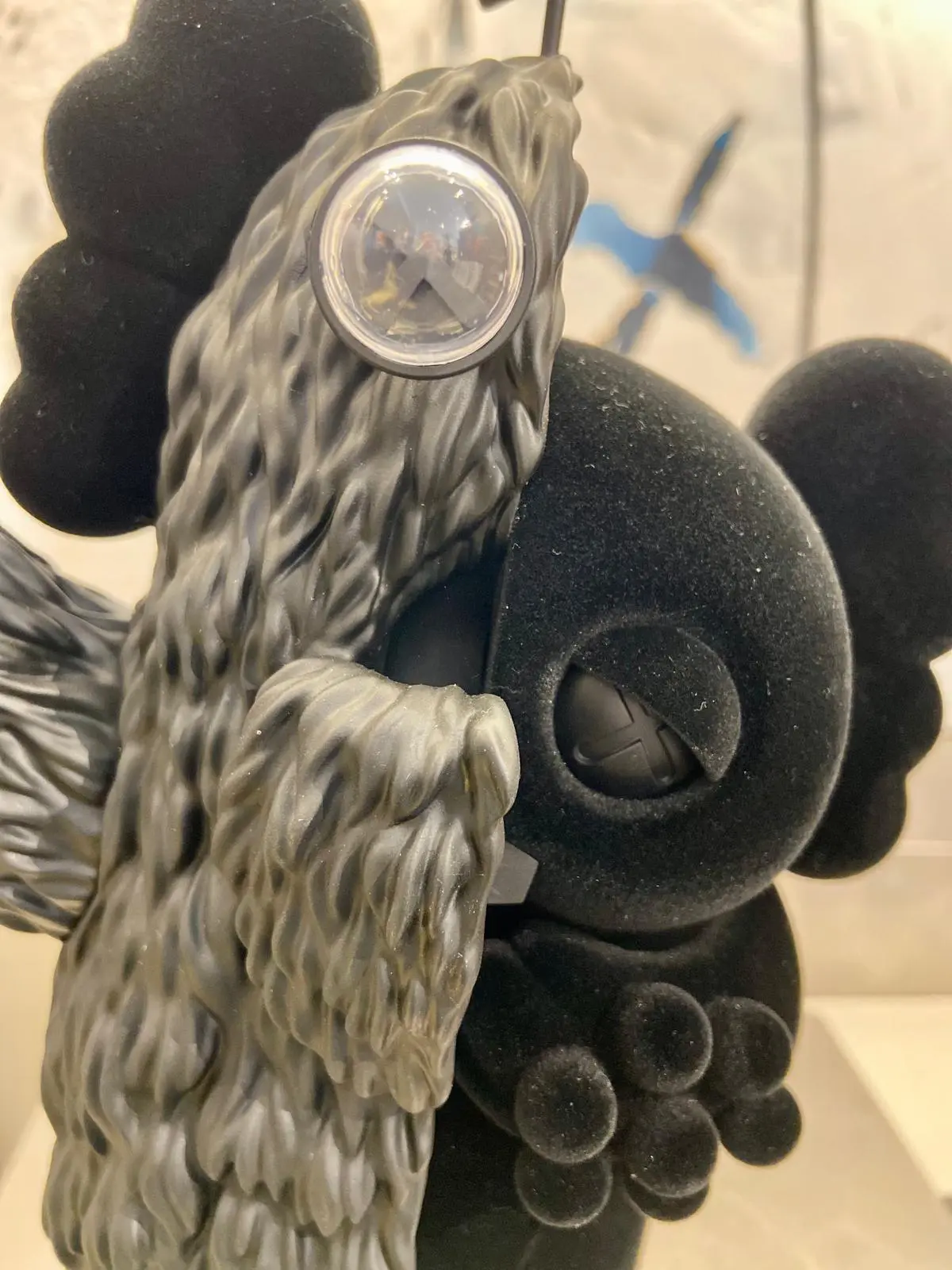 Kaws Kachamukku! Black | The Arts