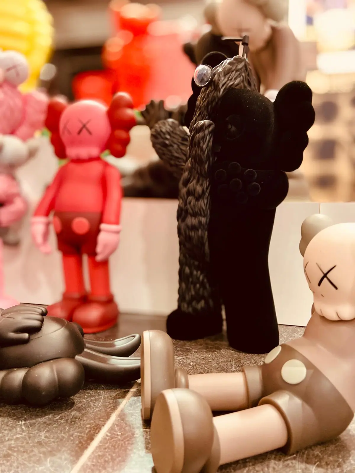 Kaws Kachamukku! Black | The Arts