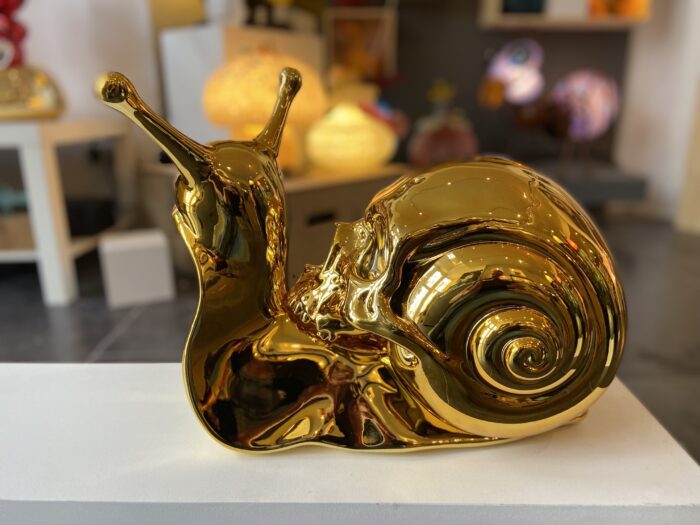Snail Skull Gold Chrome - Caro Sofia